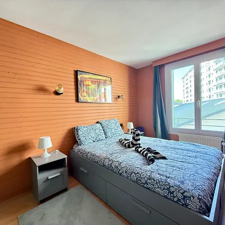 Le Urbain - Balcon & Centre A Pied Appartement Chambéry